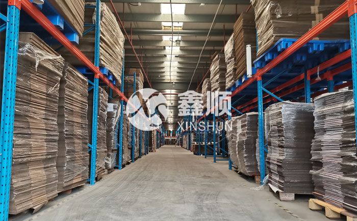 AGV无人叉车自动化仓库案例展示(图2) AGV无人叉车自动化仓库案例展示(图2)